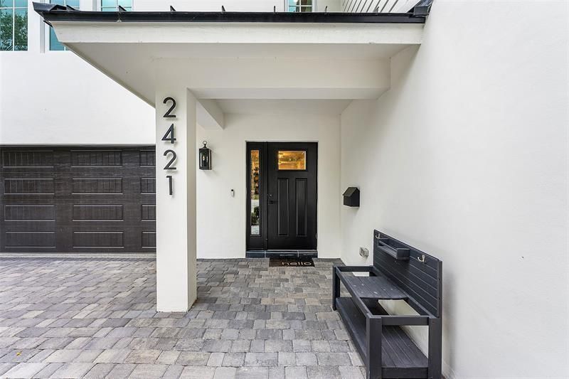 2421 NE 12th Street, Fort Lauderdale, FL 33304 Photo