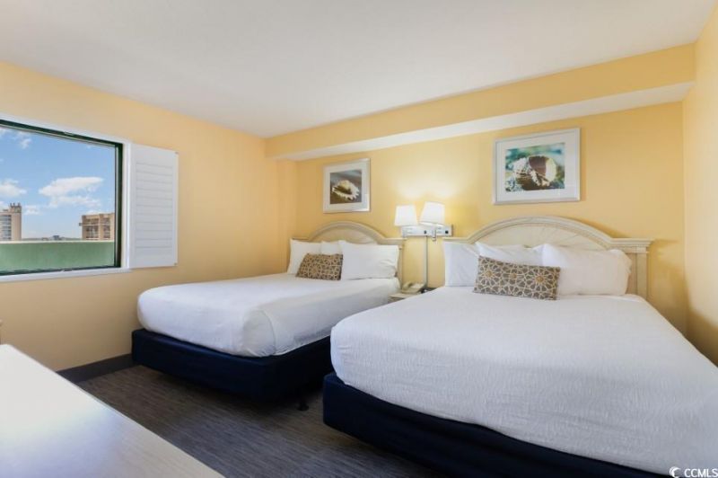 201 77th Ave. N Photo 7