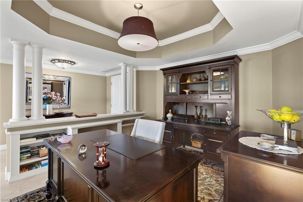 8990 Bay Colony Dr, Unit 1002, Naples, FL 34108 Photo