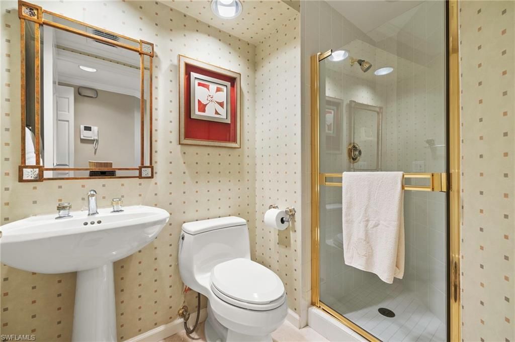 8990 Bay Colony Dr, Unit 1002, Naples, FL 34108 Photo