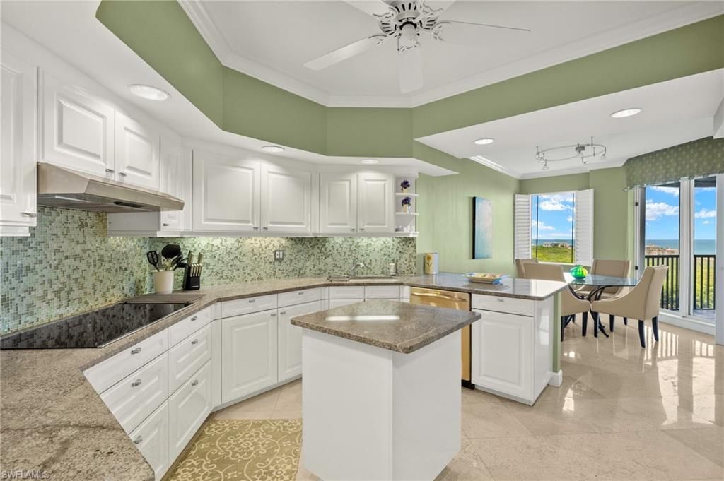 8990 Bay Colony Dr, Unit 1002, Naples, FL 34108 Photo