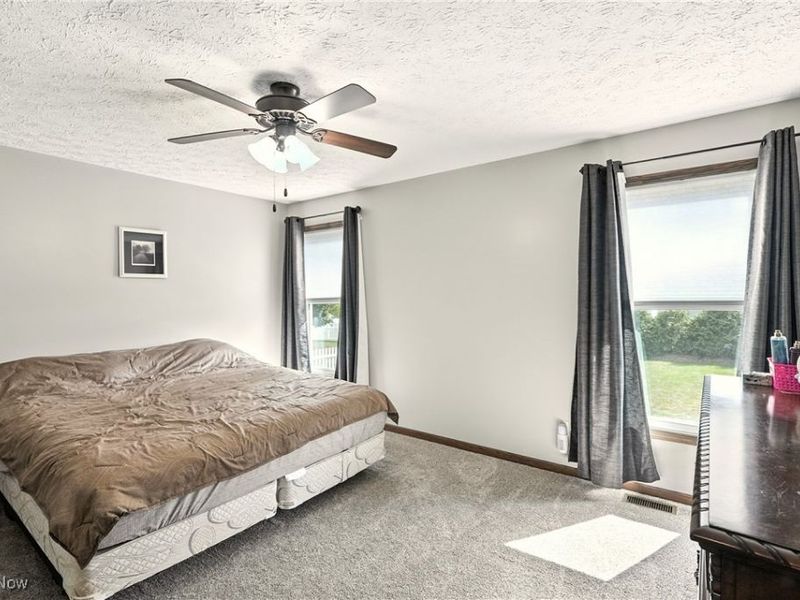 5239 Monroe Square E, Barberton, OH 44203 Photo 25