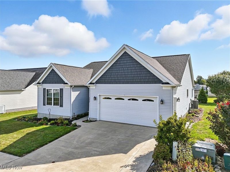 5239 Monroe Square E, Barberton, OH 44203 Photo 3