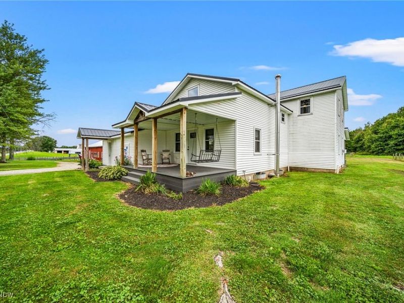 5427 Slater Road, Williamsfield, OH 44093 Photo 3