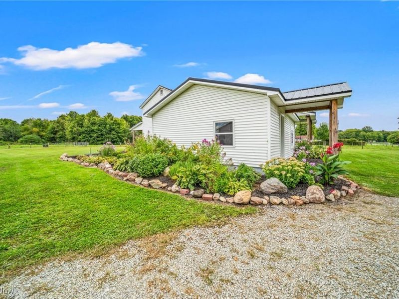 5427 Slater Road, Williamsfield, OH 44093 Photo 34