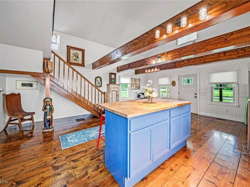 5427 Slater Road, Williamsfield, OH 44093 Photo 8