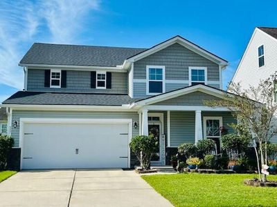 527 Crossland Drive, Moncks Corner, SC 29461