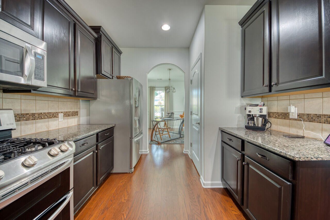 527 Crossland Drive Photo 12