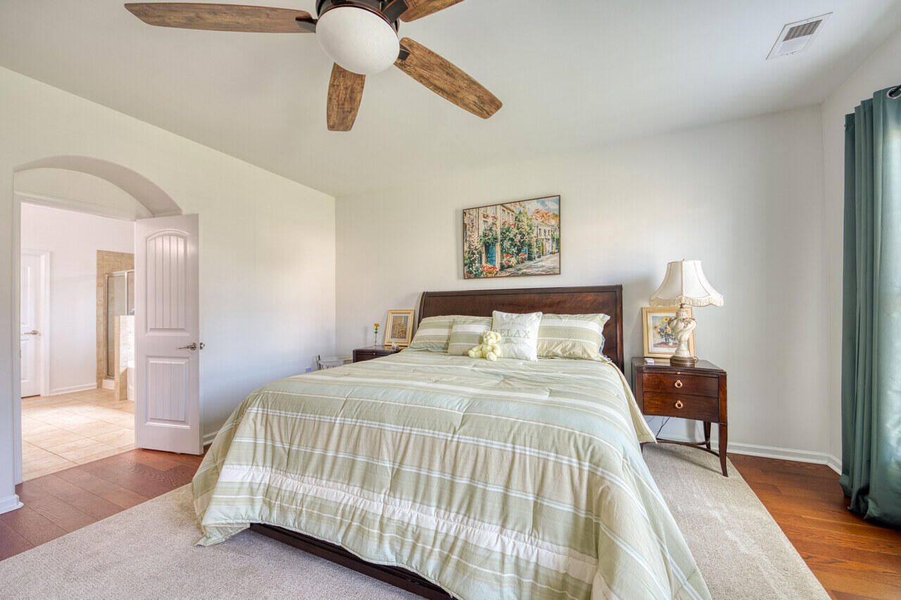 527 Crossland Drive Photo 19