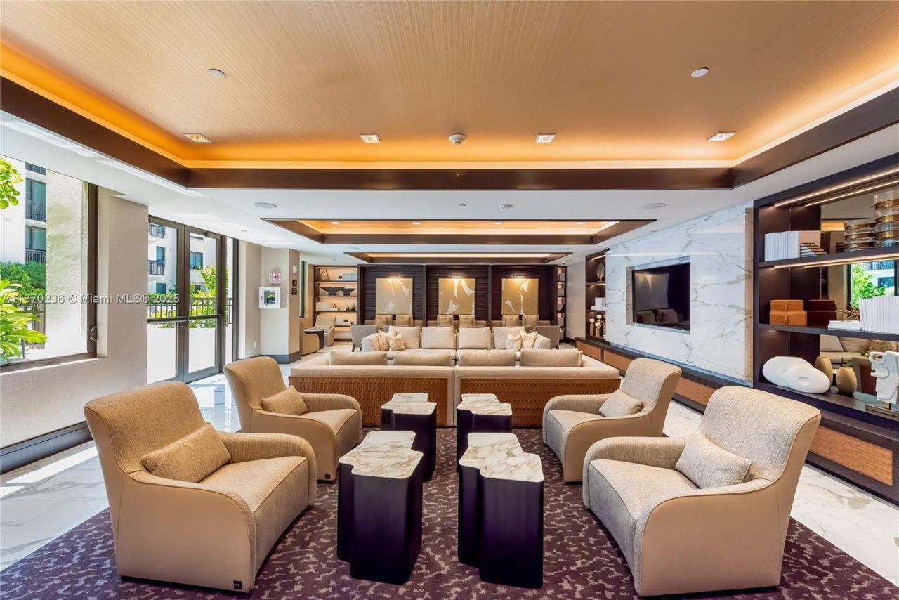 301 Altara Ave, Unit 619, Coral Gables, FL 33146 Photo