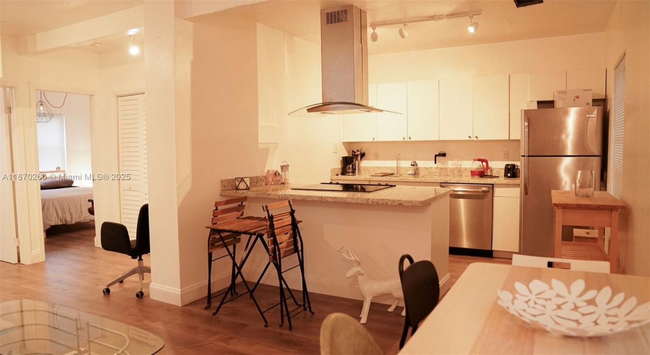 68 NW 45th St, Unit 2, Miami, FL 33127 Photo