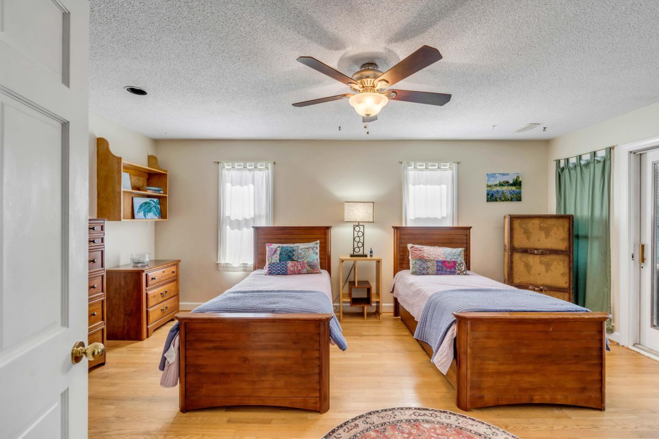 28 Rebellion Road Photo 16