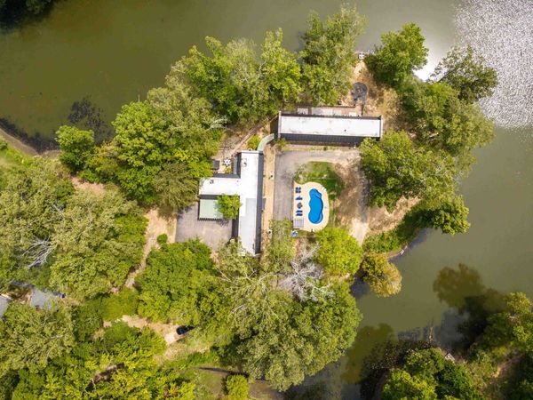 3887 LAKEWOOD DR N, Memphis, TN 38128