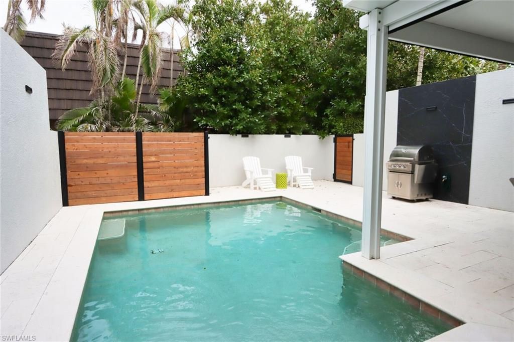 1165 4th St S, Unit 2, Naples, FL 34102 Photo