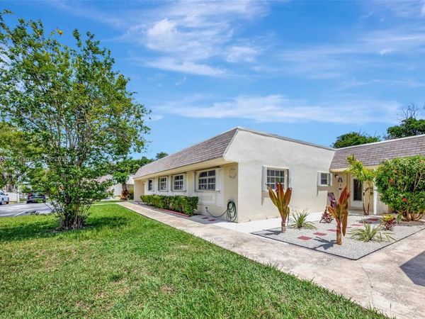 11262 SW 169th St, Unit V3642, Miami, FL 33157