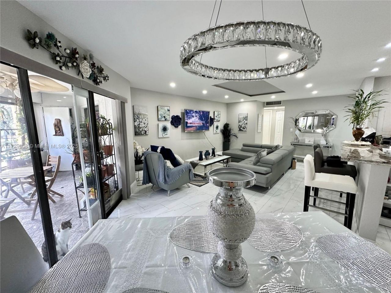 6655 W Broward Blvd, Unit 201, Plantation, FL 33317 Photo