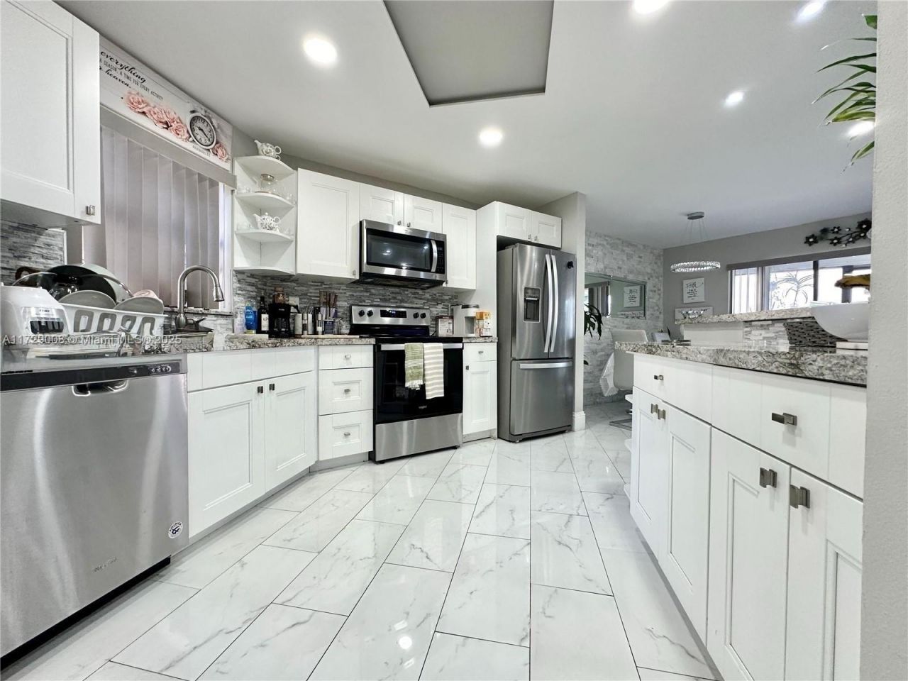 6655 W Broward Blvd, Unit 201, Plantation, FL 33317 Photo