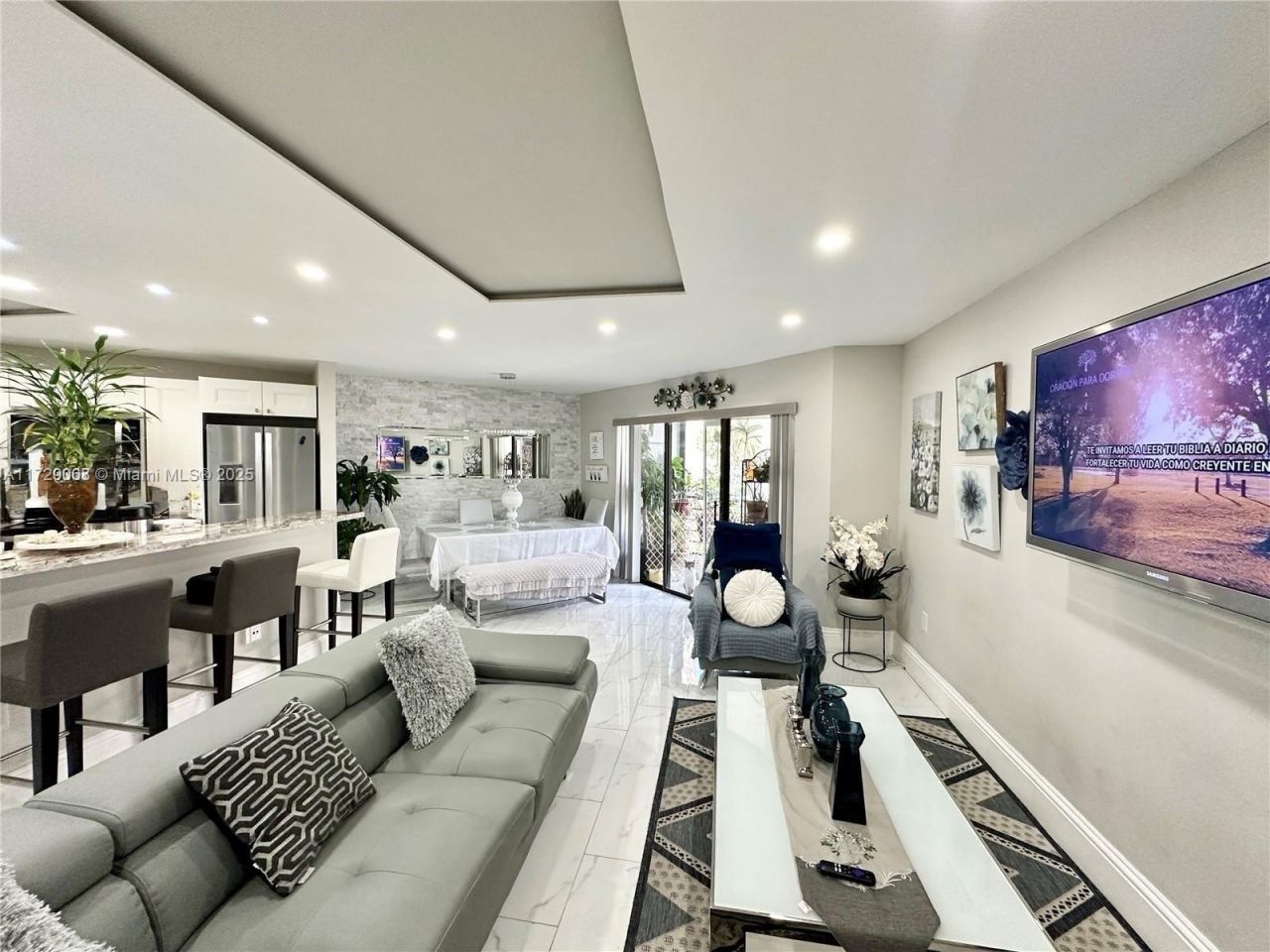 6655 W Broward Blvd, Unit 201, Plantation, FL 33317 Photo