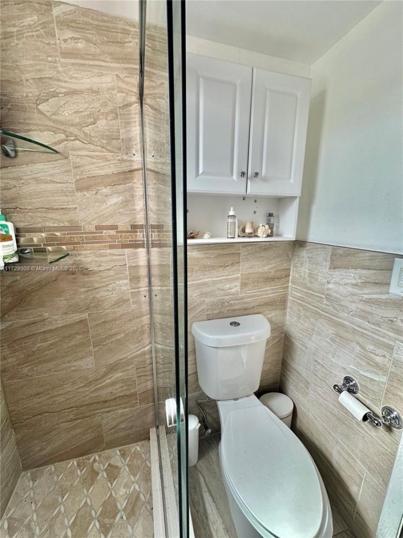 6655 W Broward Blvd, Unit 201, Plantation, FL 33317 Photo