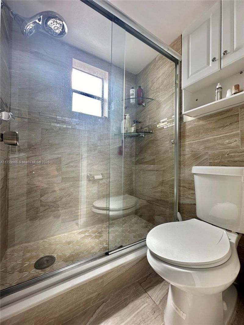 6655 W Broward Blvd, Unit 201, Plantation, FL 33317 Photo