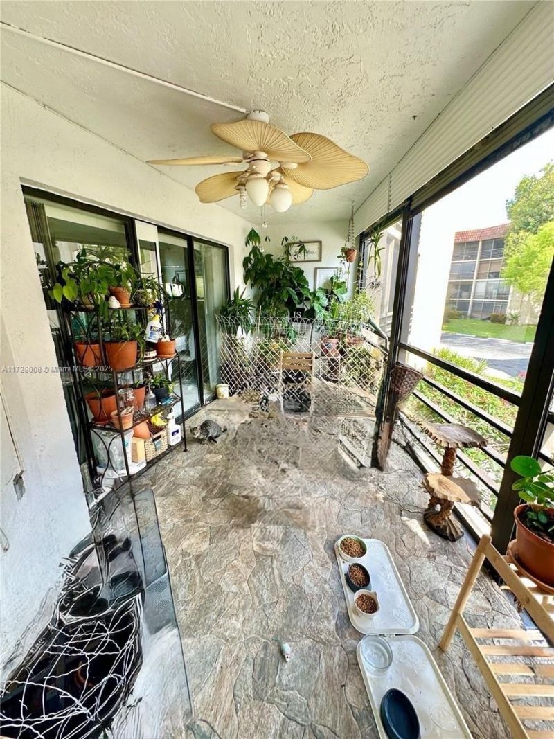 6655 W Broward Blvd, Unit 201, Plantation, FL 33317 Photo