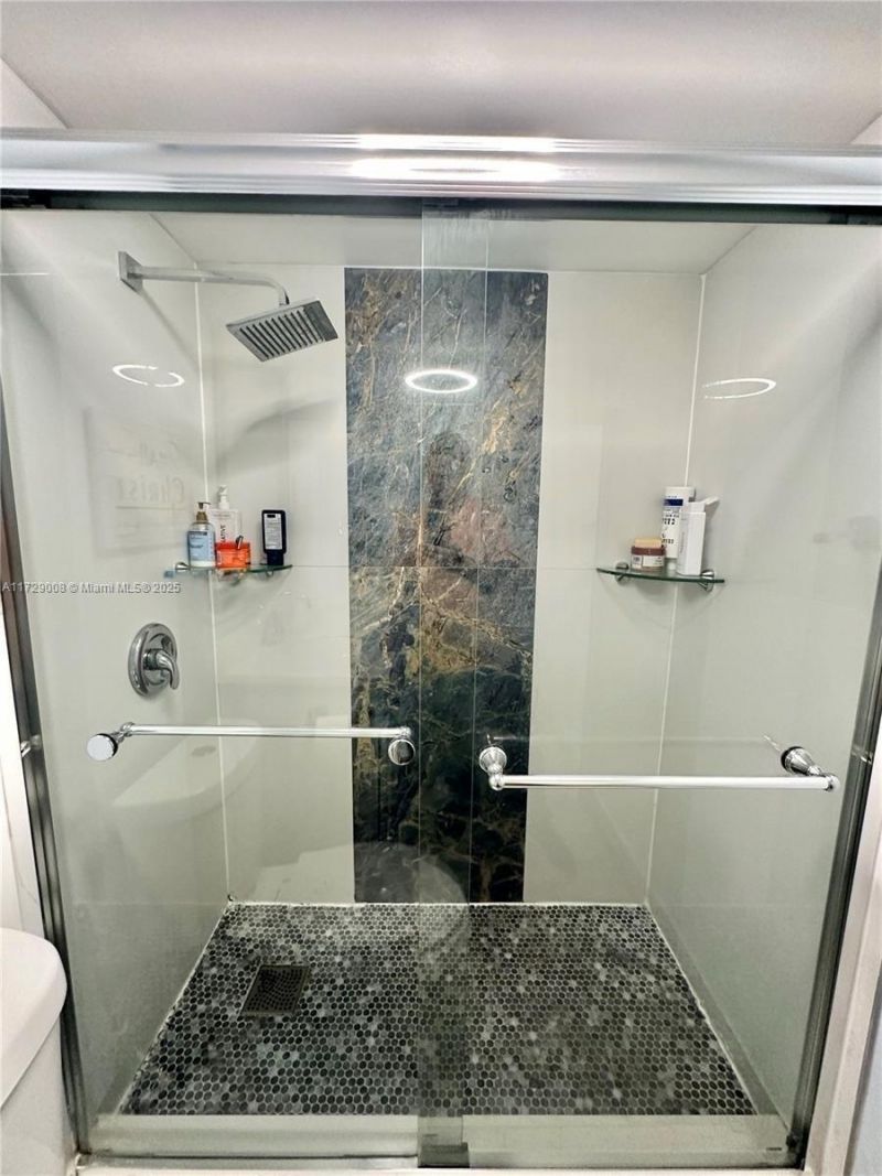 6655 W Broward Blvd, Unit 201, Plantation, FL 33317 Photo