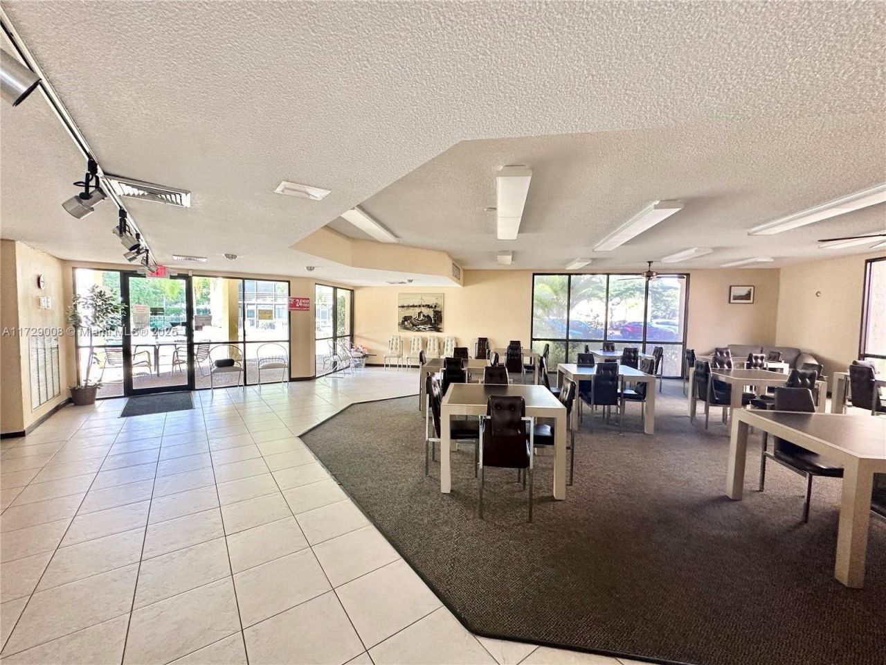 6655 W Broward Blvd, Unit 201, Plantation, FL 33317 Photo