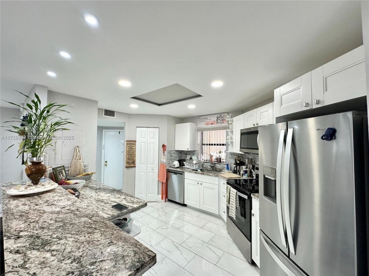 6655 W Broward Blvd, Unit 201, Plantation, FL 33317 Photo