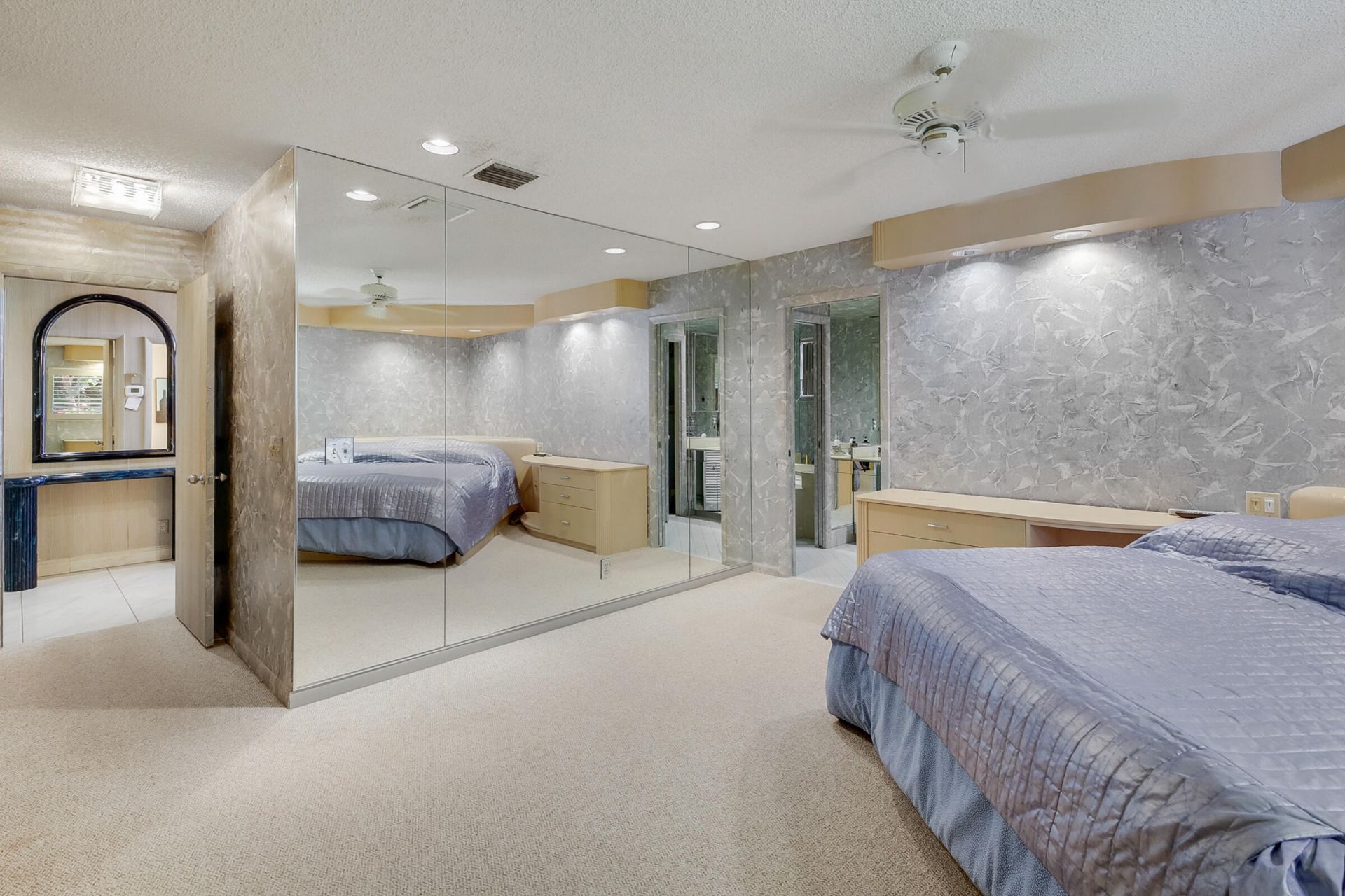 5482 San Marino Way, Lake Worth, FL 33467 Photo