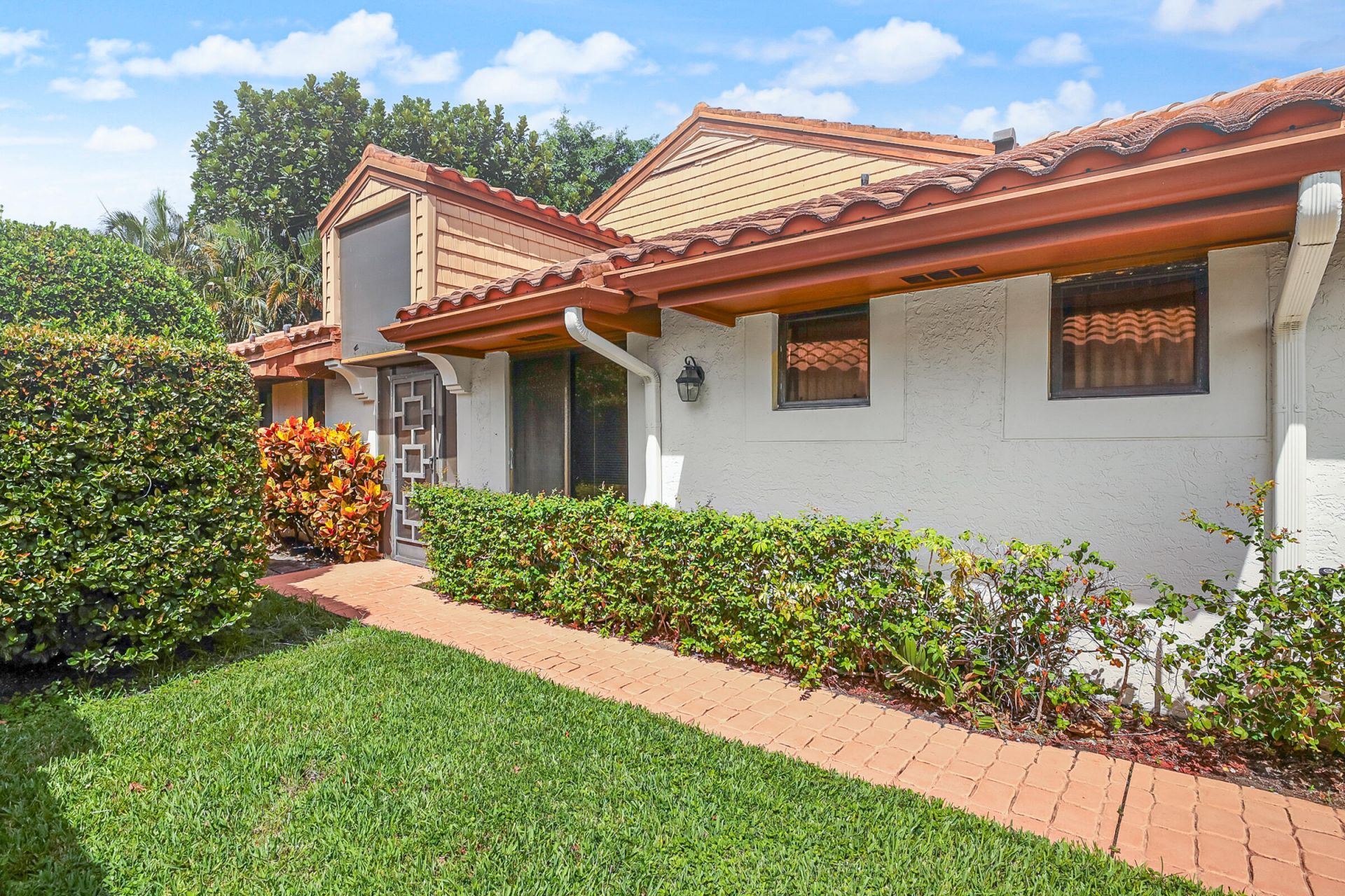 5482 San Marino Way, Lake Worth, FL 33467 Photo