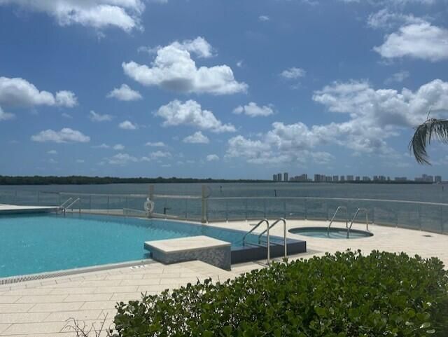 100 Lakeshore Drive, Unit 754, North Palm Beach, FL 33408 Photo
