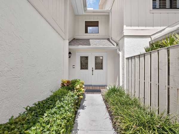 16942 Waterbend Drive, Unit 258, Jupiter, FL 33477