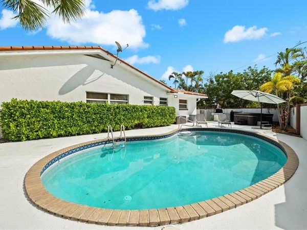 2200 36th Street, Fort Lauderdale, FL 33308