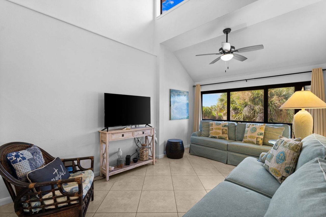 1811 Olde Middle Gulf Dr, Unit 14, Sanibel, FL 33957 Photo