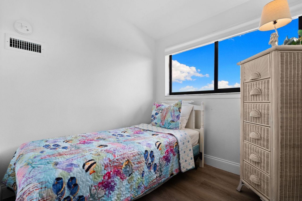 1811 Olde Middle Gulf Dr, Unit 14, Sanibel, FL 33957 Photo