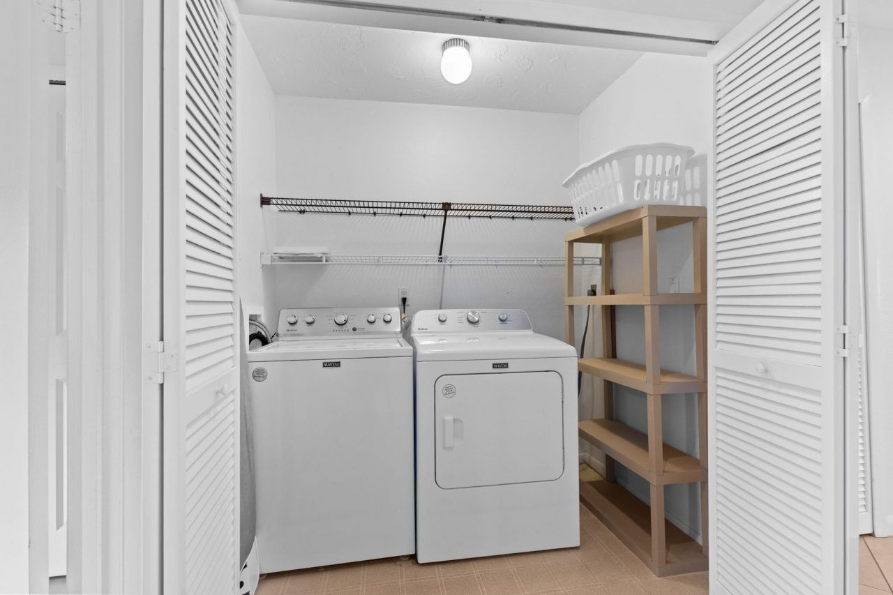 1811 Olde Middle Gulf Dr, Unit 14, Sanibel, FL 33957 Photo