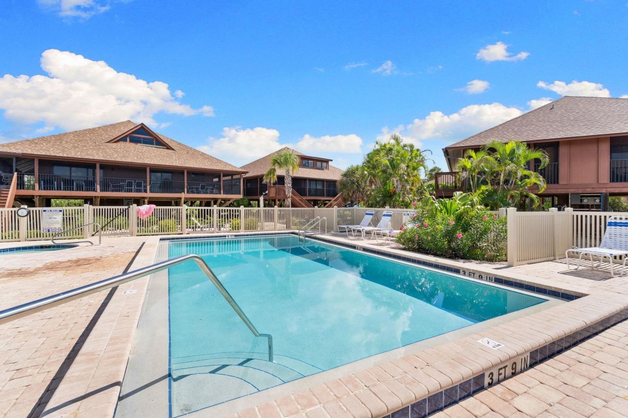 1811 Olde Middle Gulf Dr, Unit 14, Sanibel, FL 33957 Photo