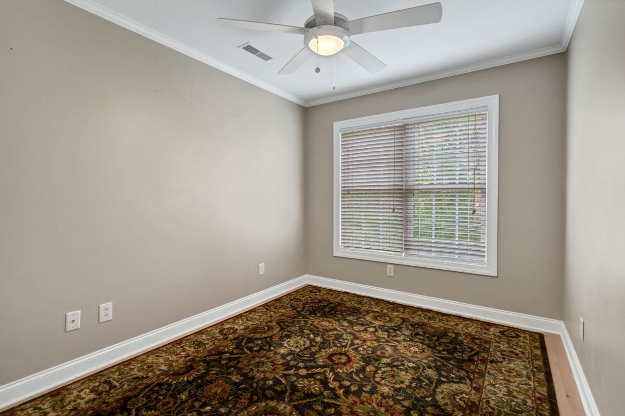 308 Jungle Road Photo 23