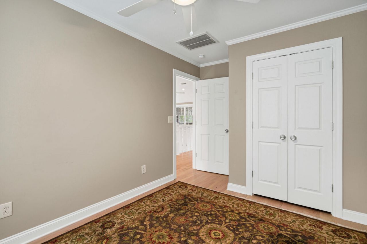 308 Jungle Road Photo 24