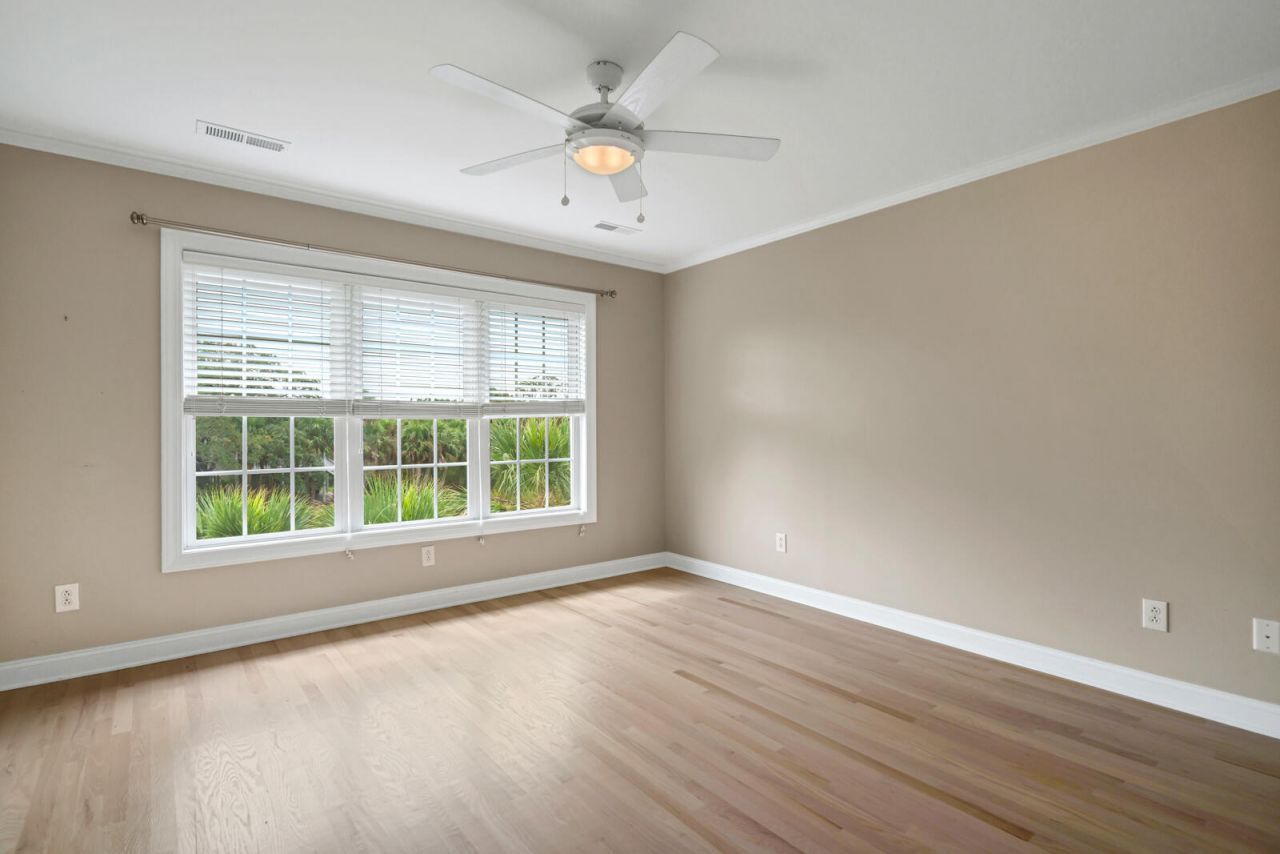 308 Jungle Road Photo 27