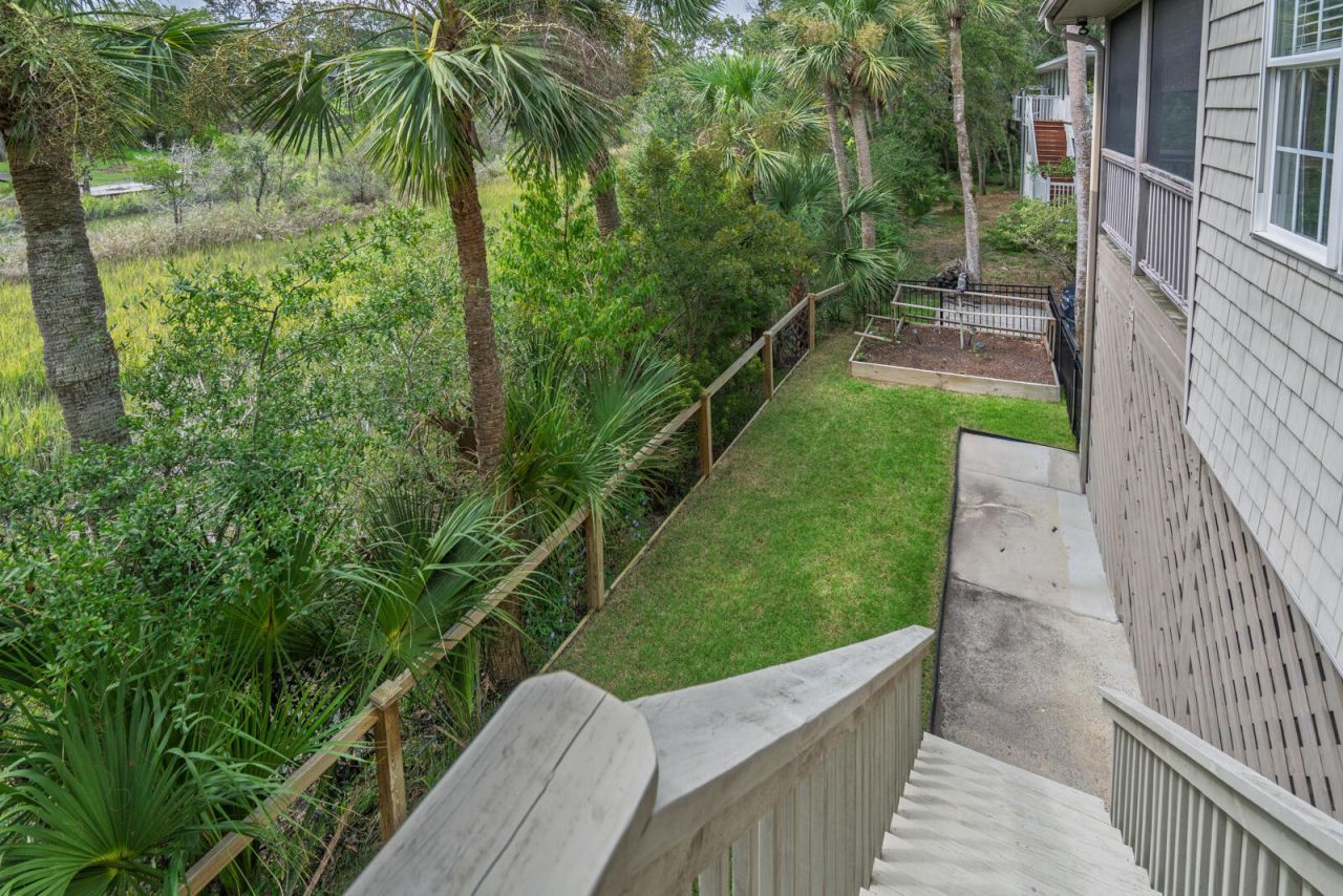 308 Jungle Road Photo 39