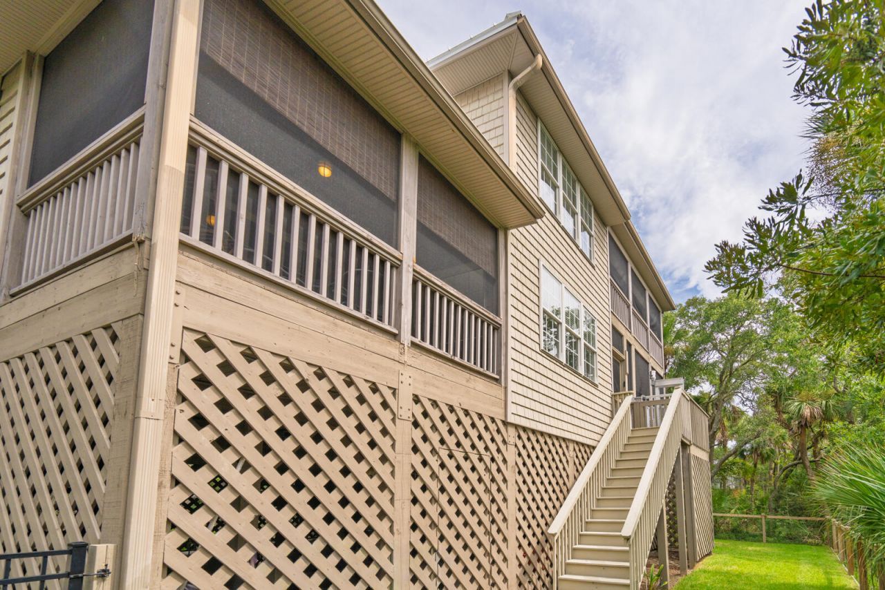 308 Jungle Road Photo 45