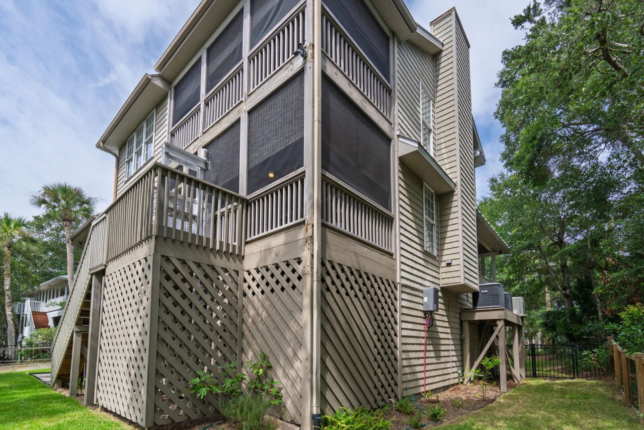 308 Jungle Road Photo 46