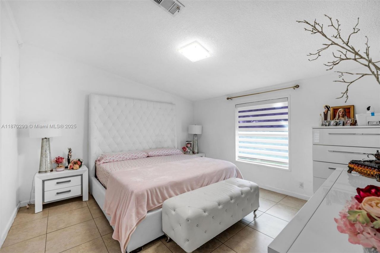 19800 SW 180 Ave # 247, Miami, FL 33187 Photo