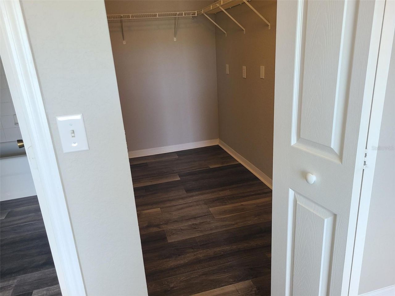 8933 Manor Loop, Unit 202, Lakewood Ranch, FL 34202 Photo