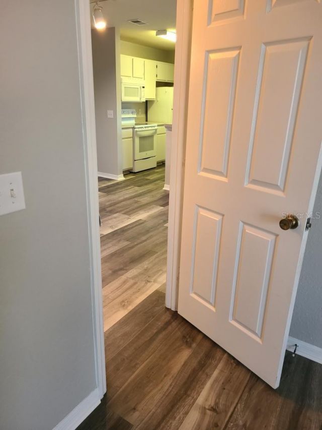 8933 Manor Loop, Unit 202, Lakewood Ranch, FL 34202 Photo