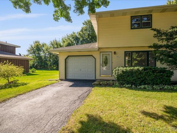 635 James Street, Hinckley, IL 60520