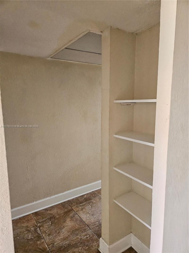 Please Call For Address, Unit 509, Plantation, FL 33317 Photo