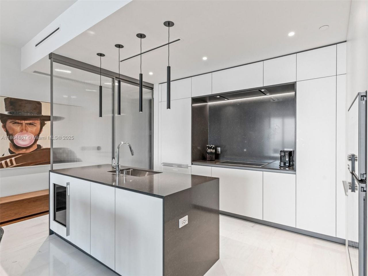 300 Biscayne Blvd Way, Unit 2505, Miami, FL 33131 Photo