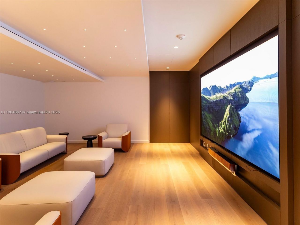 300 Biscayne Blvd Way, Unit 2505, Miami, FL 33131 Photo